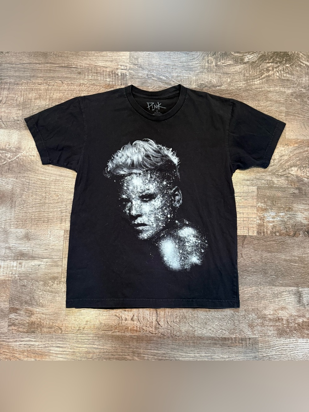 Pink Tour Merch T-Shirt 2023 Black Graphic Print Medium Tour Locations Music
